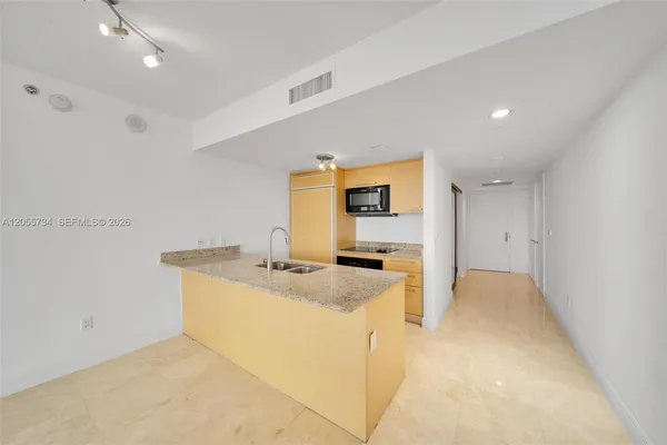 $3,850 | 1800 South Ocean Drive, Unit 1809, Hallandale Beach, FL 33009