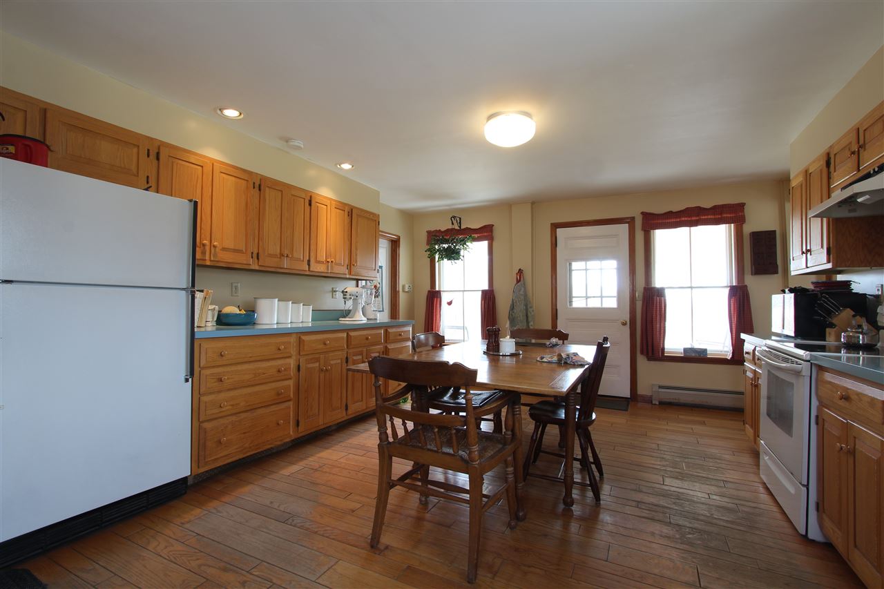 561 Blanchard Hill Road Peacham, VT 05862 - Photo 11 of 35