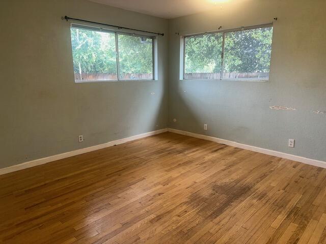 3984 Roesner Avenue Redding, CA 96002 - Photo 10 of 14 IMG_4176