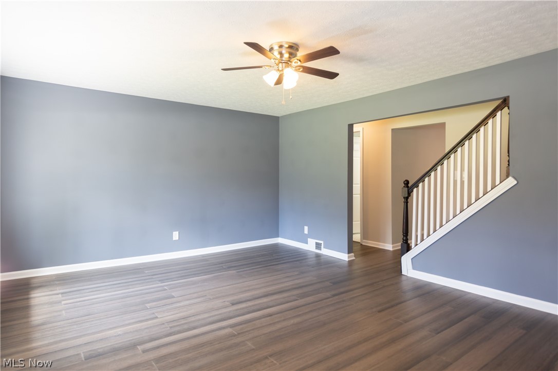 25965 Highland Road Cleveland, OH 44143 - Photo 5 of 26