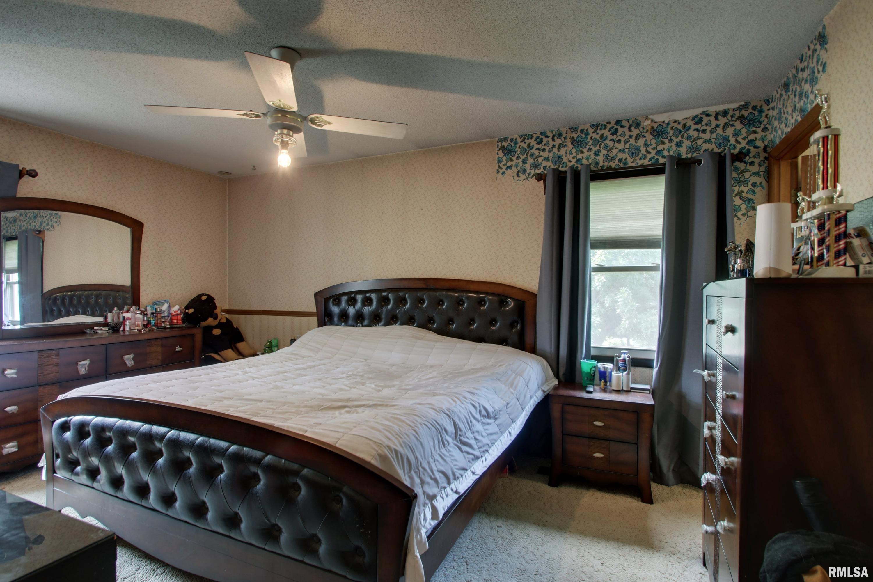4526 Payson Road Quincy, IL 62305 - Photo 9 of 25 Gallery Image 9
