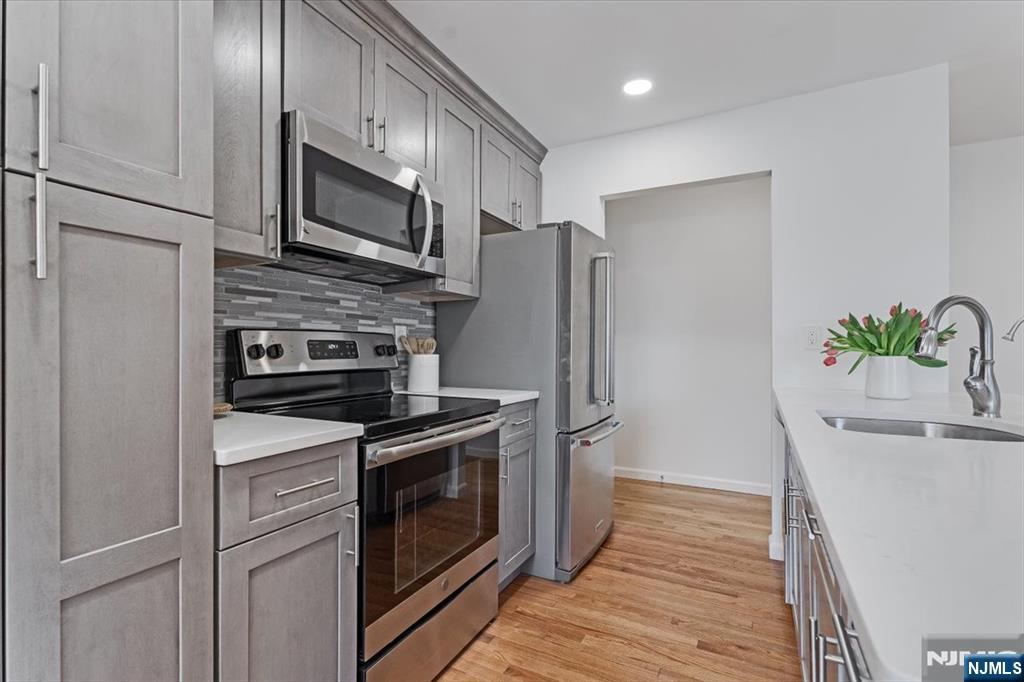 364 East Ridgewood Avenue, Unit 6 Ridgewood, NJ 07450 - Photo 12 of 27