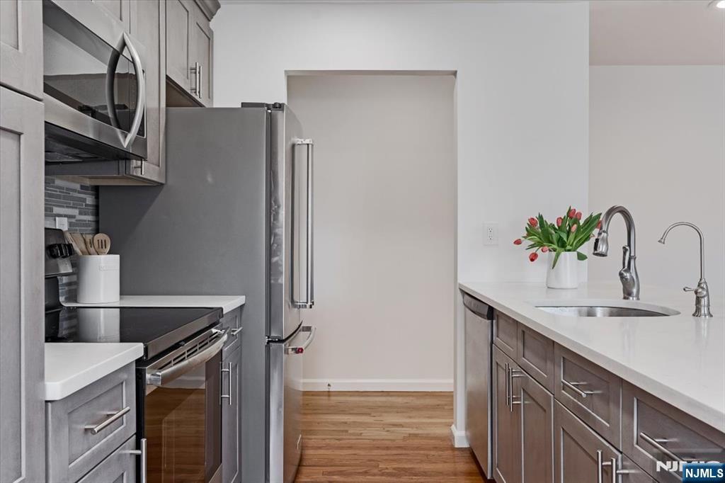 364 East Ridgewood Avenue, Unit 6 Ridgewood, NJ 07450 - Photo 13 of 27