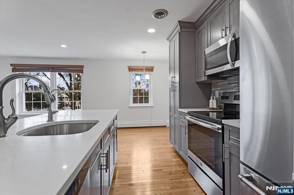 364 East Ridgewood Avenue, Unit 6 Ridgewood, NJ 07450 - Photo 14 of 27