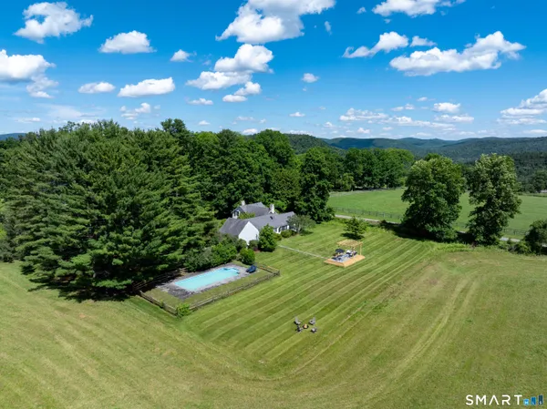 $1,725,000 | 461 Wells Hill Road, Salisbury, CT 06039