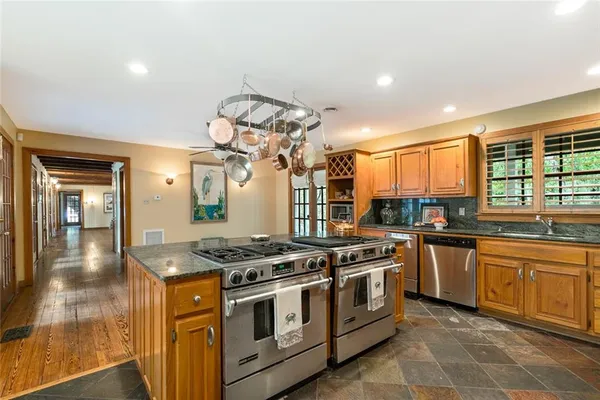 $1,995,000 | 228 Esquinance Street, Mandeville, LA 70448