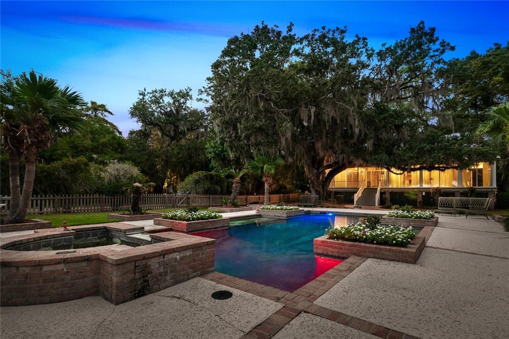 228 Esquinance Street Mandeville, LA 70448 - Photo 25 of 28