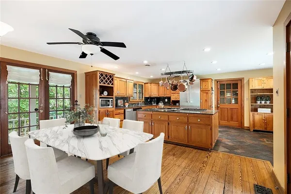 $1,995,000 | 228 Esquinance Street, Mandeville, LA 70448