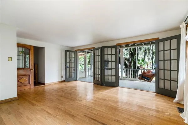 $1,995,000 | 228 Esquinance Street, Mandeville, LA 70448