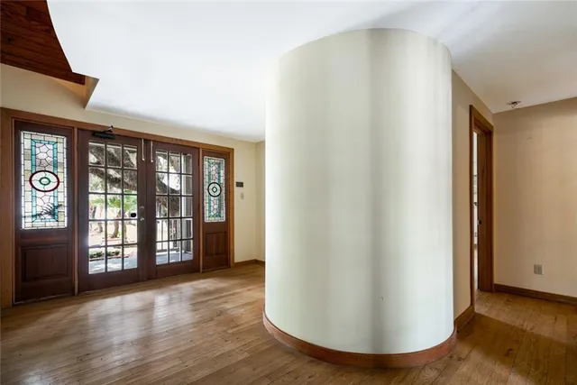 $2,150,000 | 228 Esquinance Street, Mandeville, LA 70448