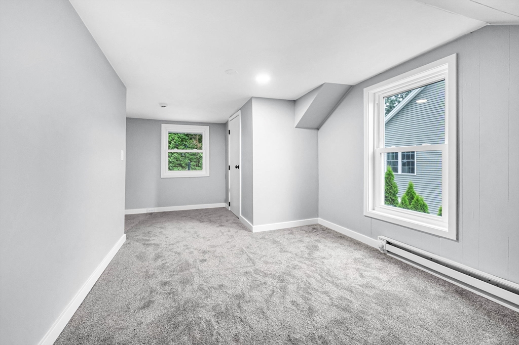 83 Rolf Avenue Chicopee, MA 01020 - Photo 22 of 30