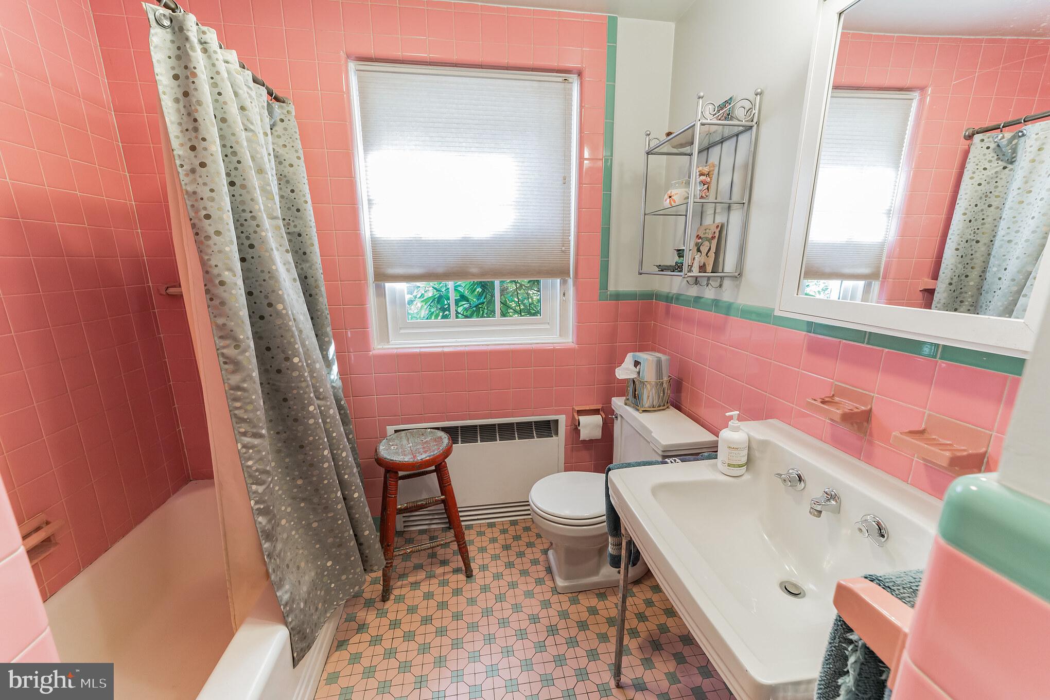 911 Sconnelltown Road West Chester, PA 19382 - Photo 17 of 28 first floor retro bathroom