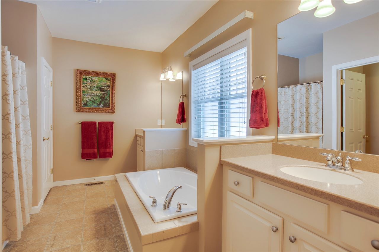 14 Tarleton Lane Amherst, NH 03031 - Photo 23 of 27 Gallery Image 23