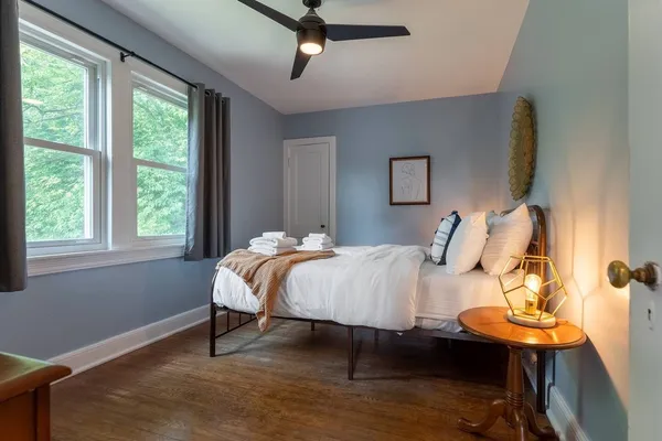 $2,300 | 919 Granada Avenue, Nashville, TN 37206