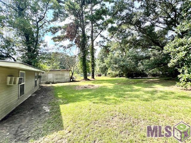 7125 Ruston Drive Baker, LA 70714 - Photo 16 of 18 Backyard