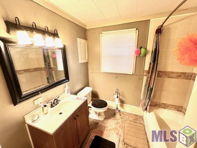7125 Ruston Drive Baker, LA 70714 - Photo 7 of 18 Bathroom