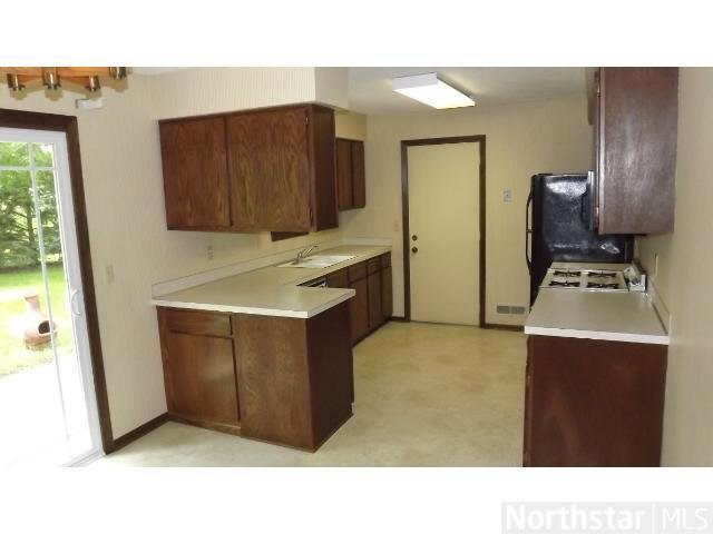 10308 Virginia Road Bloomington, MN 55438 - Photo 3 of 9