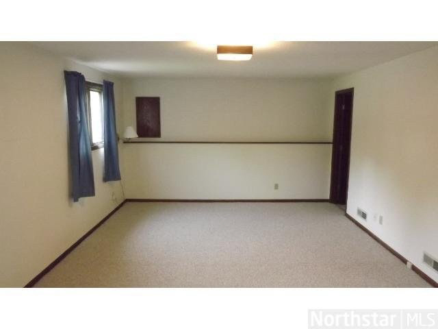 10308 Virginia Road Bloomington, MN 55438 - Photo 7 of 9