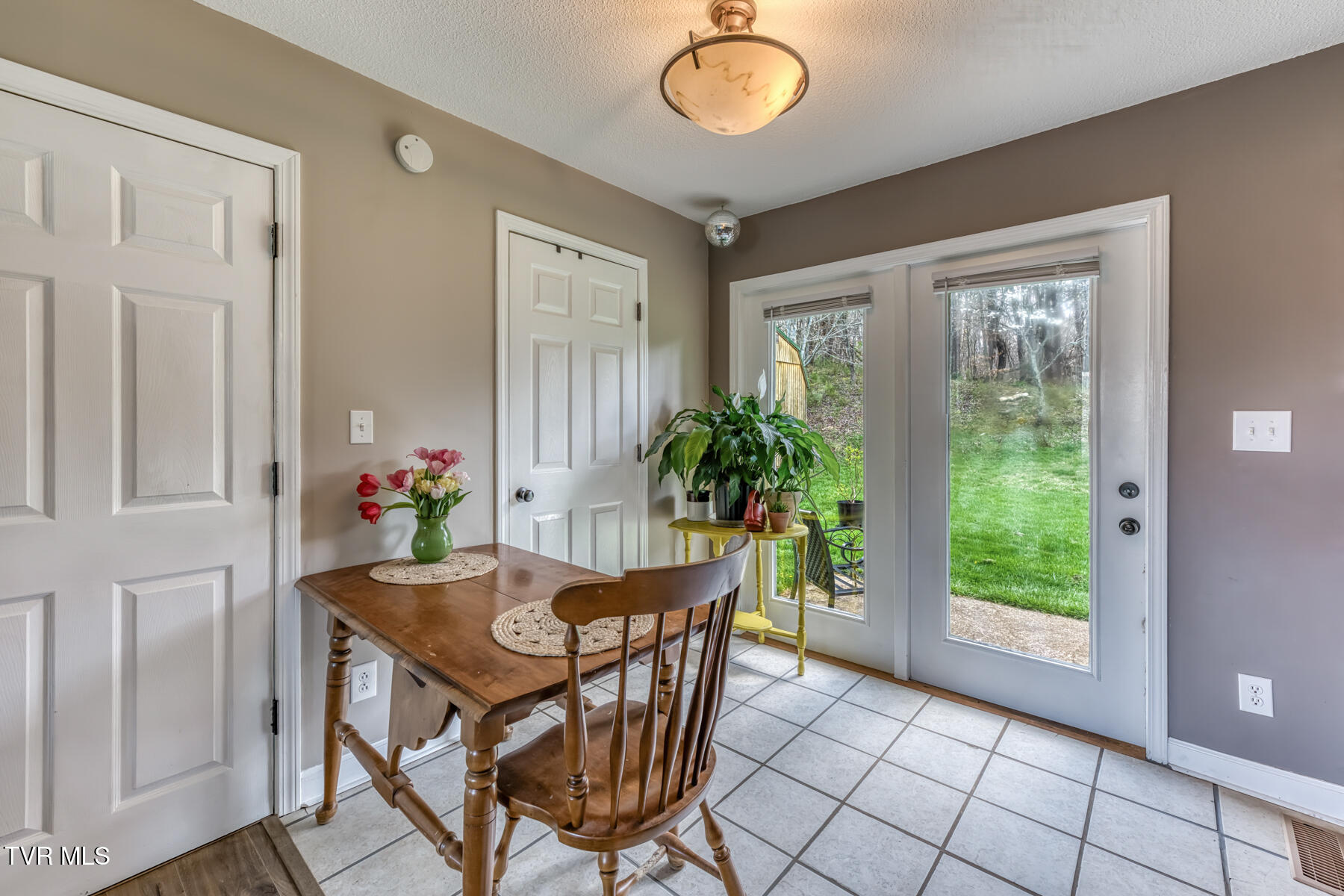 134 Evergreen Road Jonesborough, TN 37659 - Photo 7 of 31 134 Evergreen Rd-7