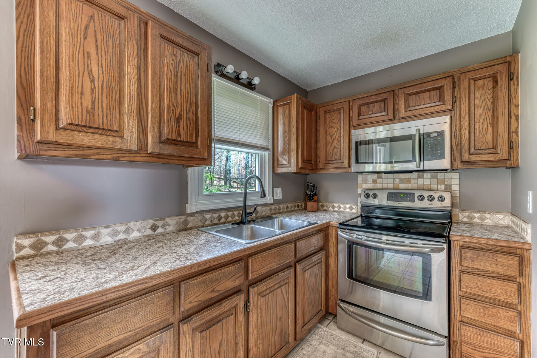 134 Evergreen Road Jonesborough, TN 37659 - Photo 9 of 31 134 Evergreen Rd-9