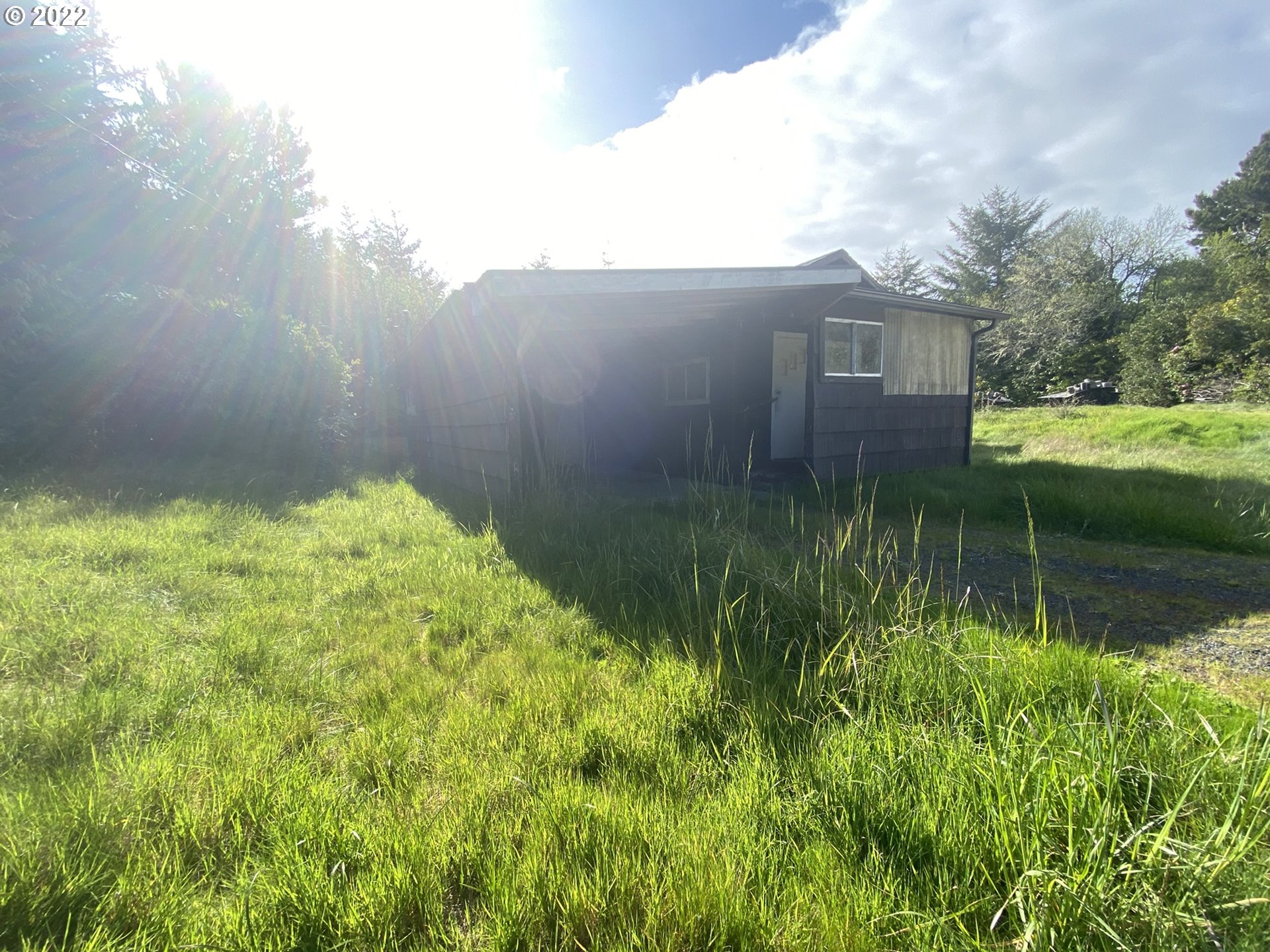 5176 Heceta Beach Road Florence, OR 97439 - Photo 2 of 13 Gallery Image 2