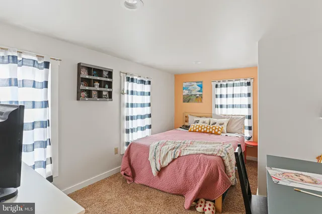 $385,000 | 102 Woodsboro Creagerstown Road, Woodsboro, MD 21798