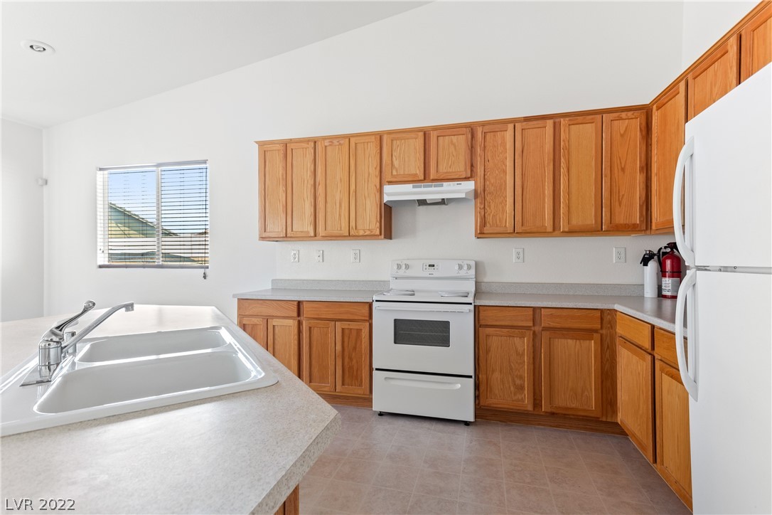 6472 Centennial Road Pahrump, NV 89048 - Photo 3 of 9 Gallery Image 3