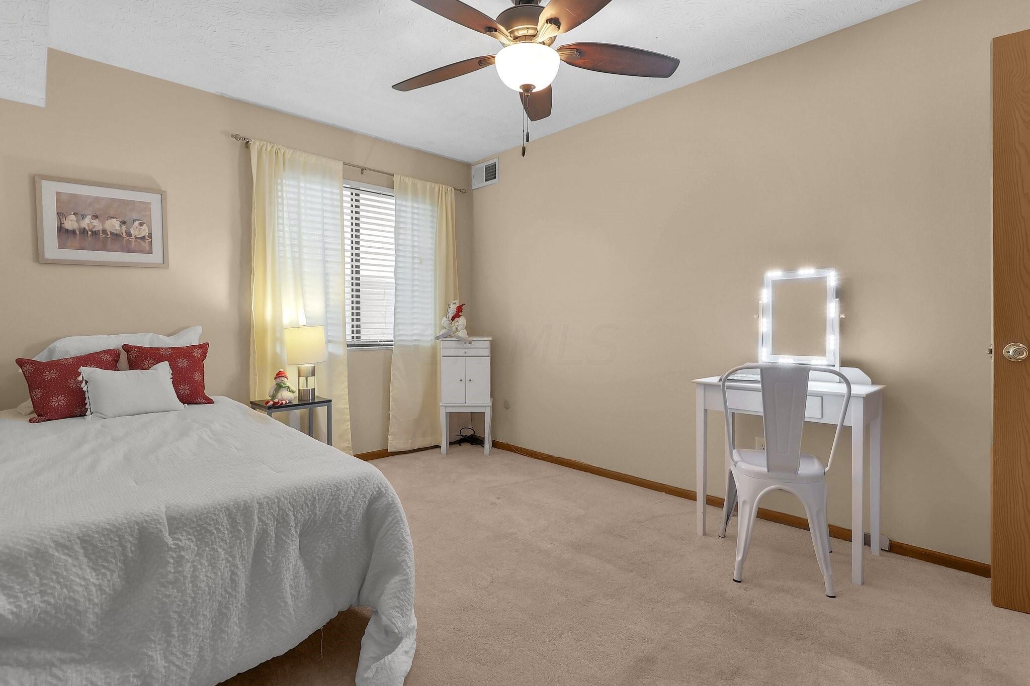 4117 Karl Road, Unit 201 Columbus, OH 43224 - Photo 15 of 27 Karl.BR2.3.12.20.2023