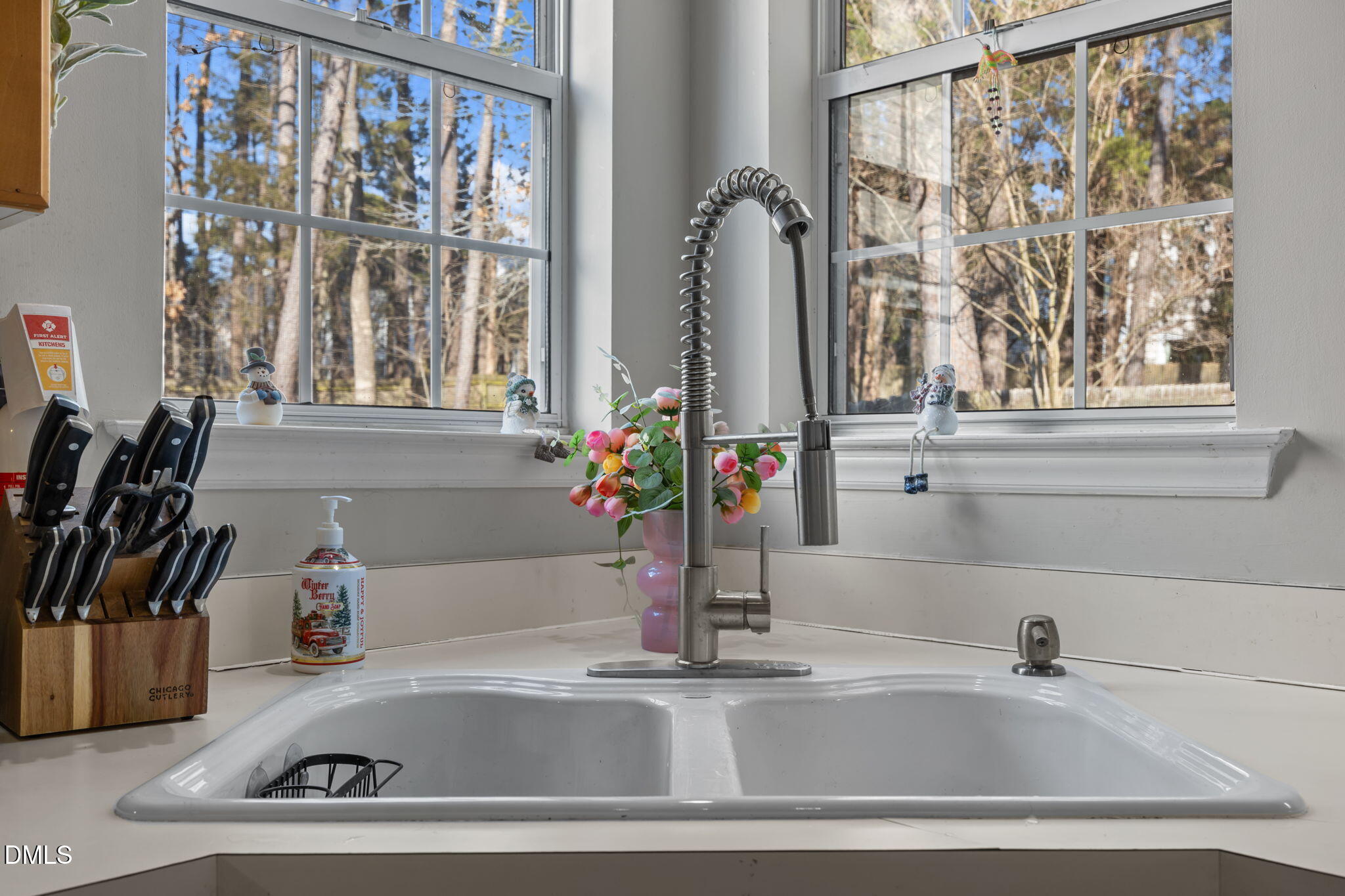 208 Trailview Drive Cary, NC 27513 - Photo 15 of 40 23-web-or-mls-IMG_4258