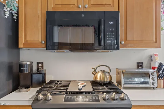 $589,900 | 208 Trailview Drive, Cary, NC 27513