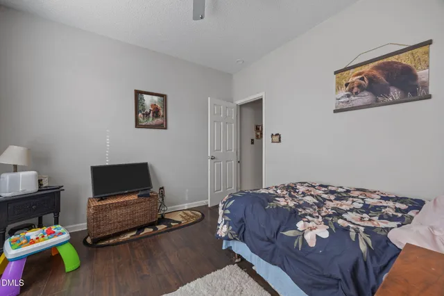 $589,900 | 208 Trailview Drive, Cary, NC 27513