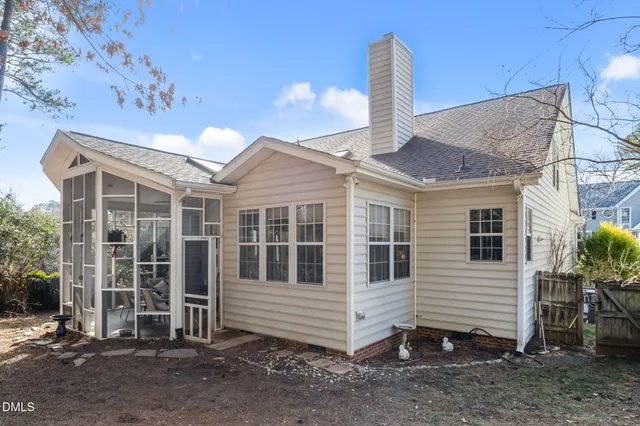 $589,900 | 208 Trailview Drive, Cary, NC 27513