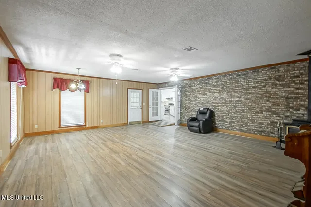 $339,900 | 1560 Bens Trail Northeast, Brookhaven, MS 39601