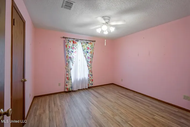 $339,900 | 1560 Bens Trail Northeast, Brookhaven, MS 39601