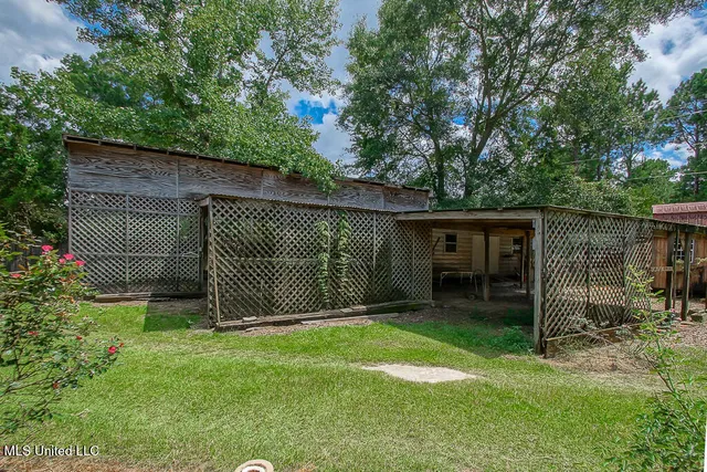 $339,900 | 1560 Bens Trail Northeast, Brookhaven, MS 39601