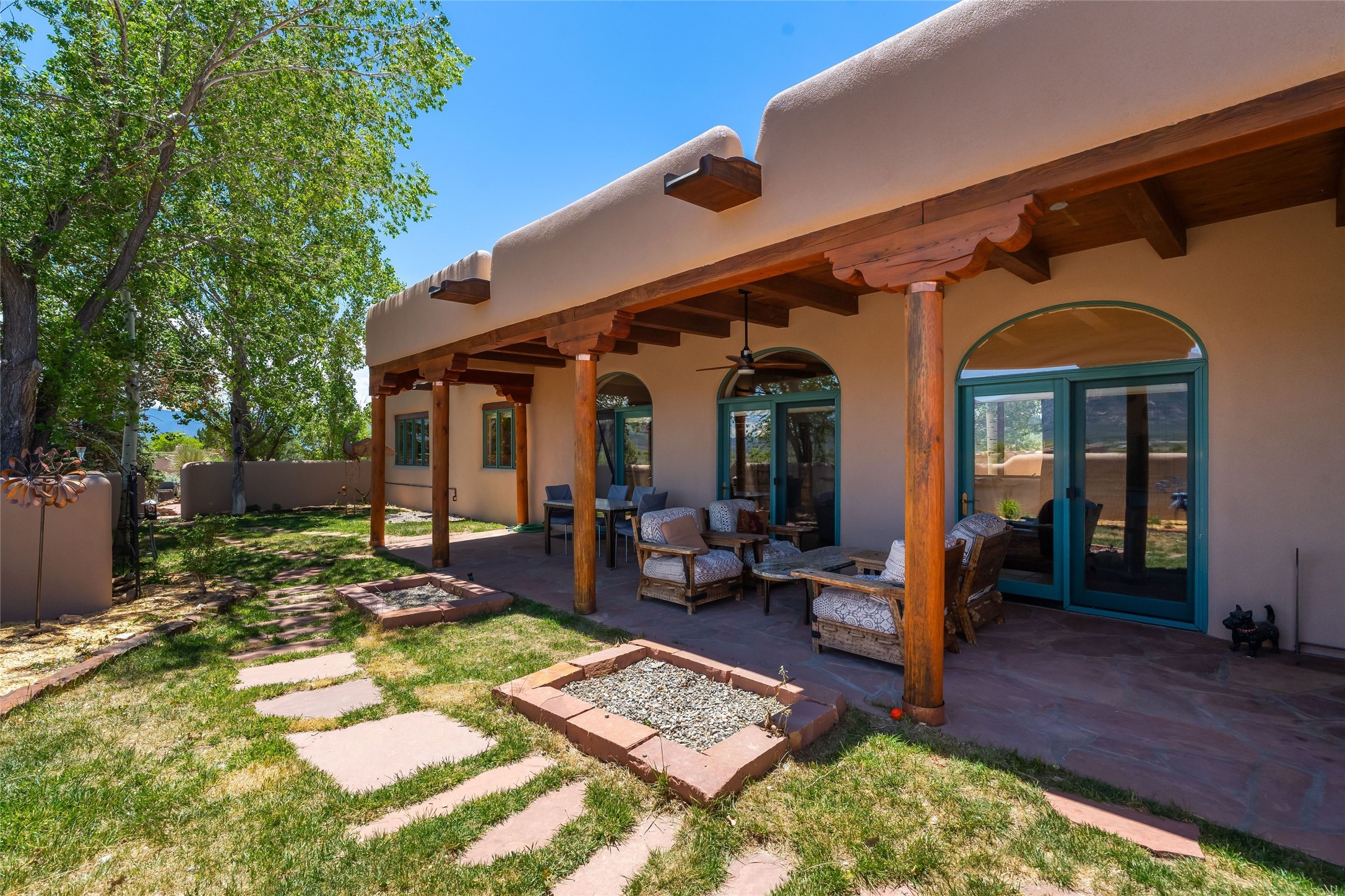 35 North Mesa Road El Prado, NM 87529 - Photo 31 of 55