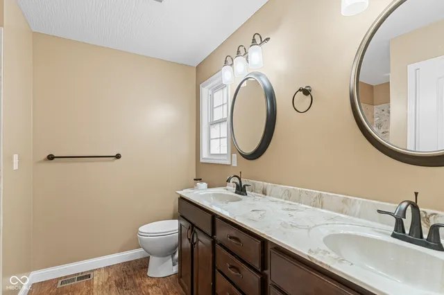 $339,900 | 6385 East County Road 1000 North, Butlerville, IN 47223