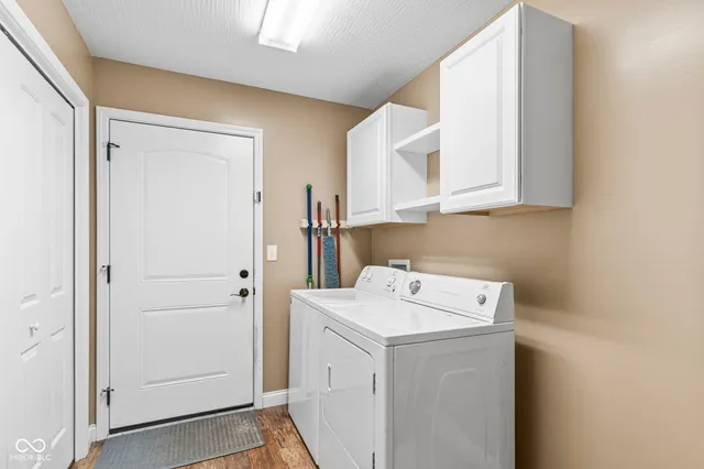 $339,900 | 6385 East County Road 1000 North, Butlerville, IN 47223