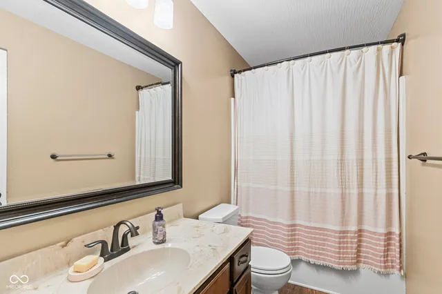 $339,900 | 6385 East County Road 1000 North, Butlerville, IN 47223