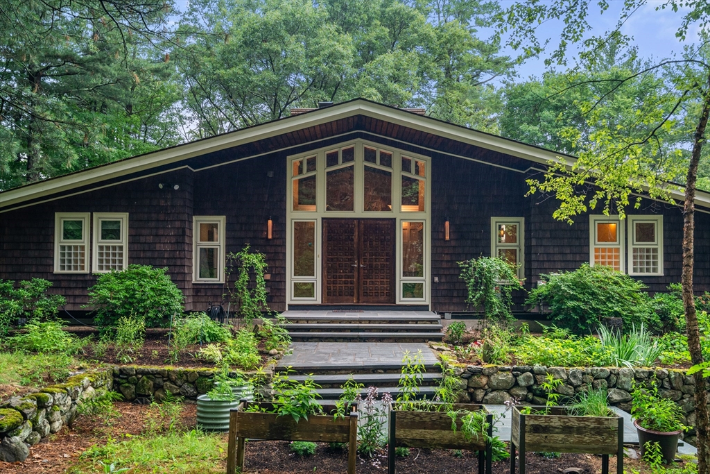 12 Forest Hill Road Wayland, MA 01778 - Photo 2 of 36