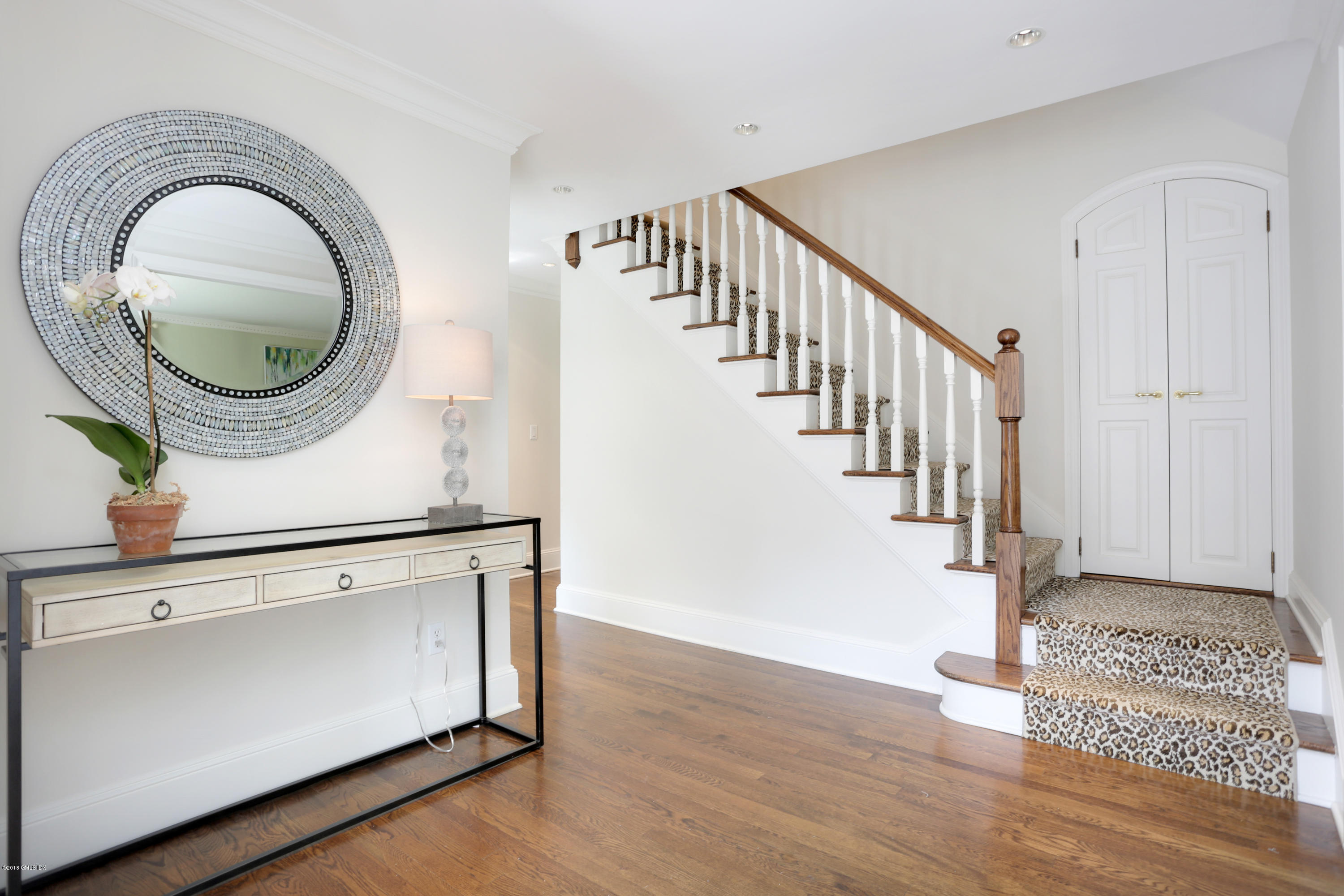 5 Parsonage Road Greenwich, CT 06830 - Photo 4 of 32 5 Parsonage Rd