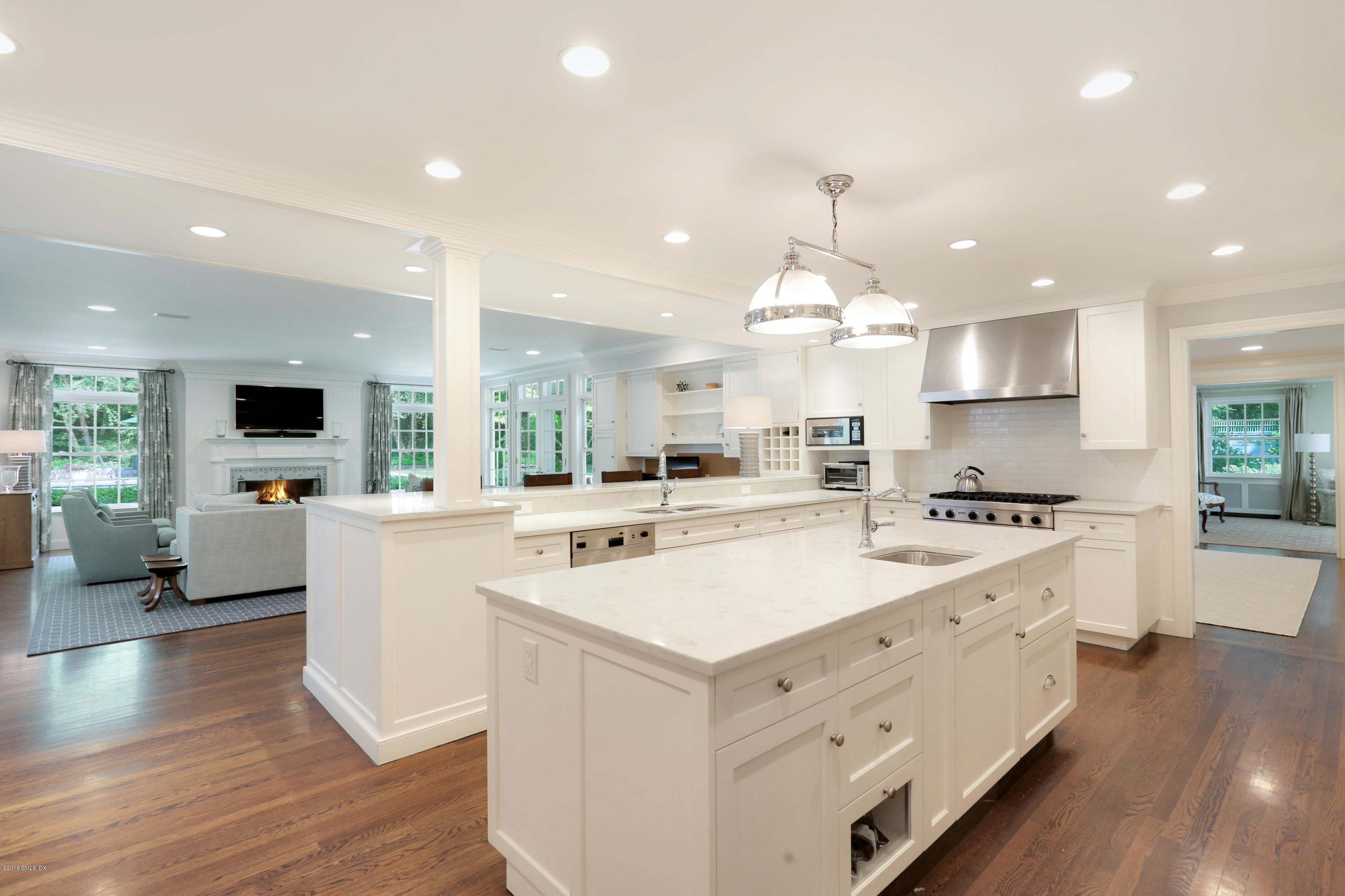 5 Parsonage Road Greenwich, CT 06830 - Photo 10 of 32 5 Parsonage Rd Greenwich CT-print-013-1-