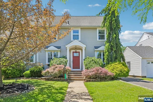 $715,000 | 1032-1034 Kipling Road, Elizabeth, NJ 07208