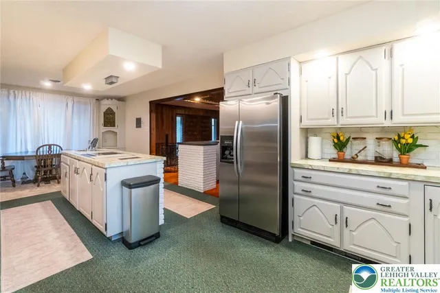 $495,000 | 322 Manor Lane East, Lehighton, PA 18235