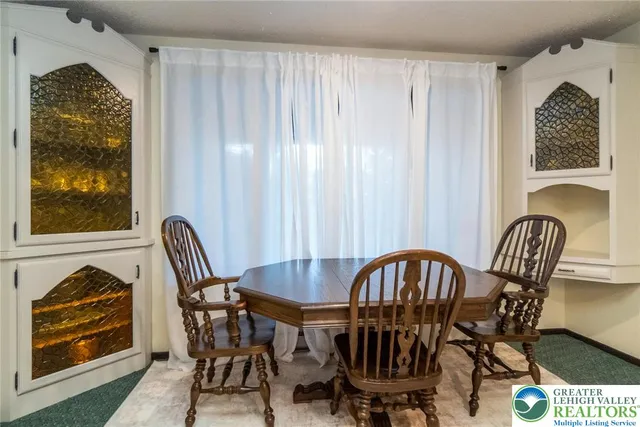 $495,000 | 322 Manor Lane East, Lehighton, PA 18235