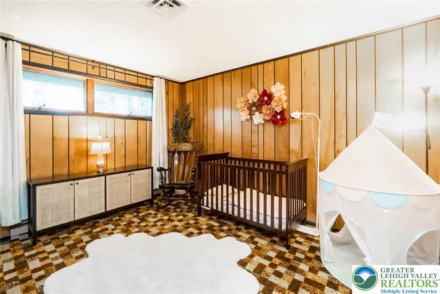 $495,000 | 322 Manor Lane East, Lehighton, PA 18235