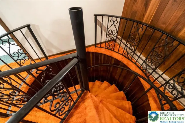 $495,000 | 322 Manor Lane East, Lehighton, PA 18235