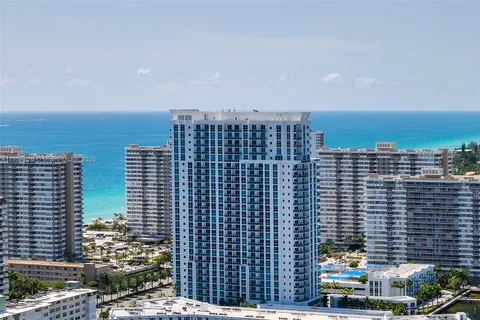 $725,000 | 1945 South Ocean Drive, Unit 1909, Hallandale Beach, FL 33009