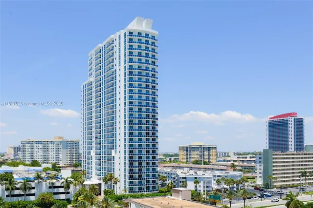 $725,000 | 1945 South Ocean Drive, Unit 1909, Hallandale Beach, FL 33009