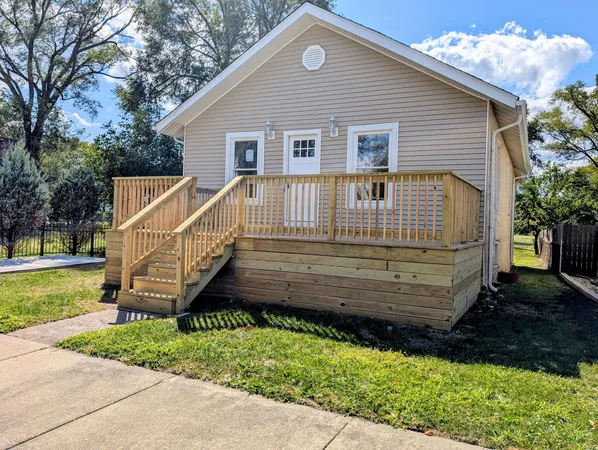 $140,000 | 323 North Illinois Avenue, Kankakee, IL 60901